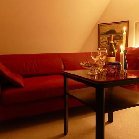 Hofmann - Upper Floor 3*
